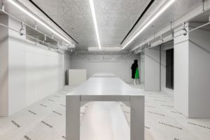 balenciaga-madison-new-york-store-aluthermo-insulation-ceiling-design (1)